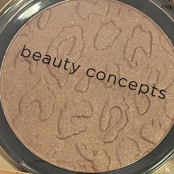 BEAUTY CONCEPTS BRONZER - Picture 3 of 4